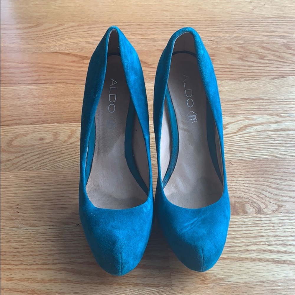 Aldo Suede Pumps